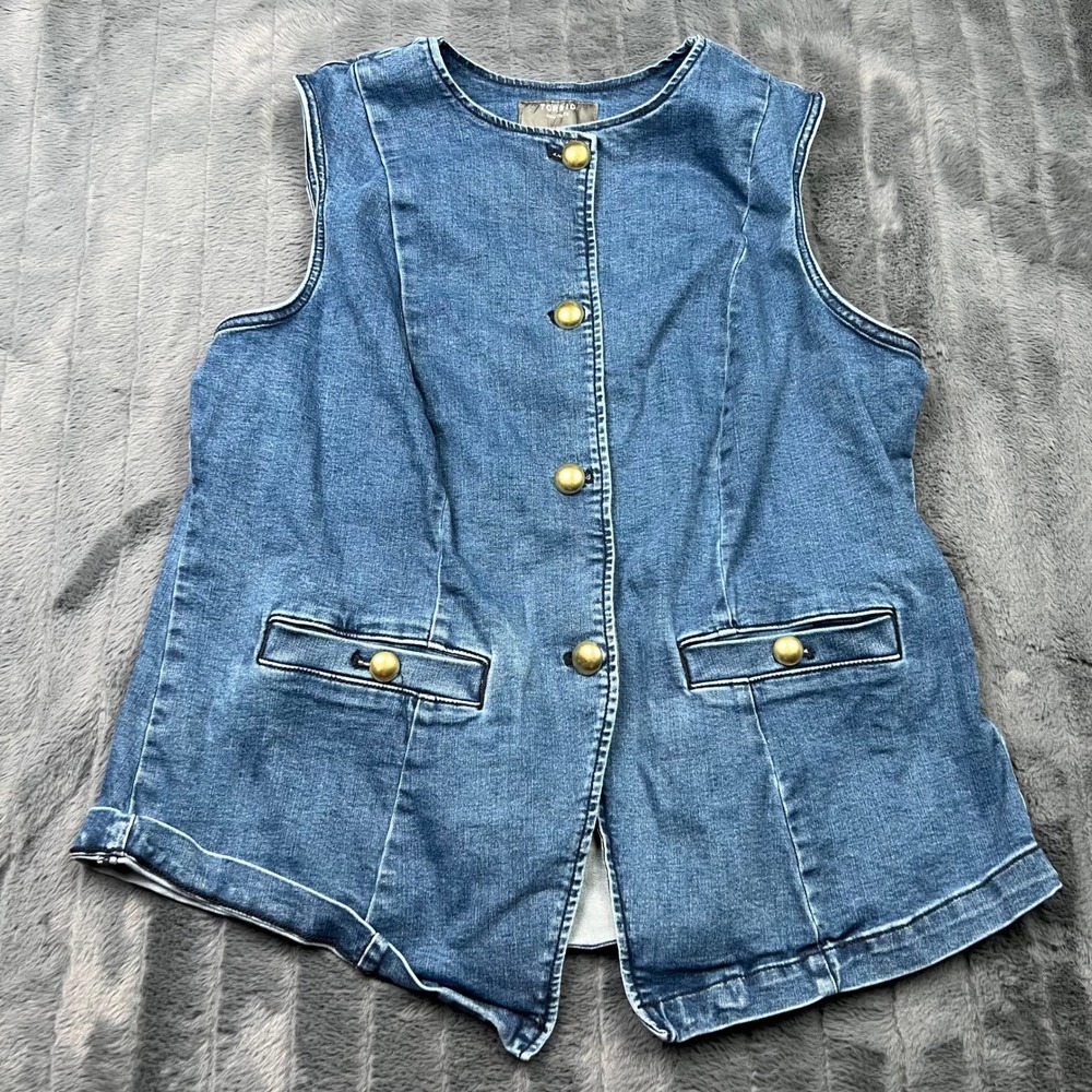 Torrid Denim Vest Womens Size 1 Medium Wash Button Front Sleeveless Blue Jacket